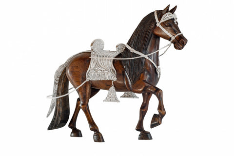 Caballo de paso Peruano de madera con apliques de Filigrana en plata